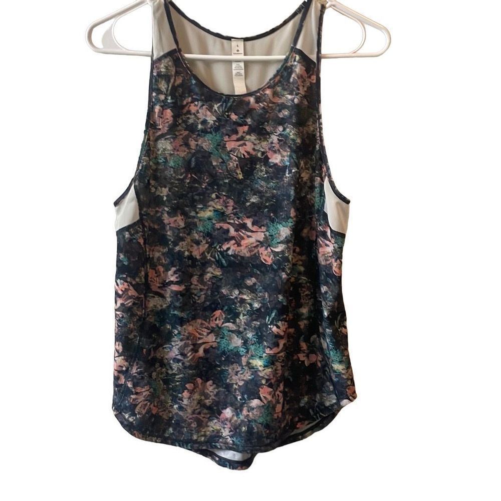 Lululemon sculpt tank floral size 4